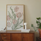 Elegant Tulip Lines Print